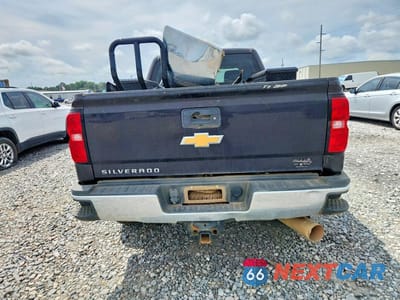 Zdjęcie 6 z 12 samochodu: 2019 CHEVROLET SILVERADO K3500 VIN:1GC4KVCY8KF186753 - miniatura