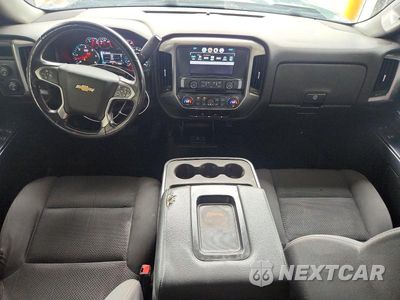 Zdjęcie 8 z 13 samochodu: 2018 CHEVROLET SILVERADO K1500 LT VIN:1GCVKREC5JZ102298 - miniatura