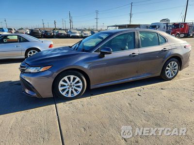 2019 TOYOTA CAMRY LE 4T1B11HK1KU708900 - główne zdjęcie licytacji z USA - miniatura