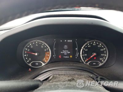 Zdjęcie 9 z 12 samochodu: 2019 JEEP RENEGADE LATITUDE VIN:ZACNJABB0KPK44281 - miniatura