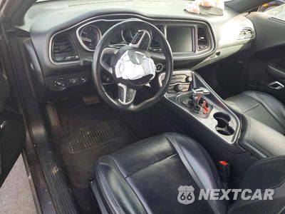 Zdjęcie 8 z 12 samochodu: 2016 DODGE CHALLENGER SXT VIN:2C3CDZAG7GH345876 - miniatura