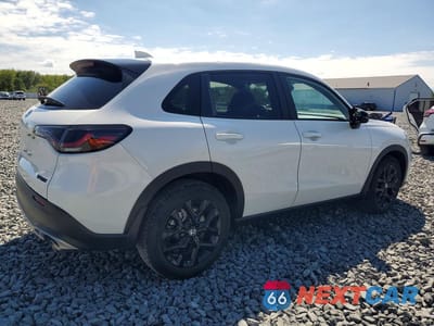 Trzecie zdjęcie samochodu z tyłu: 2025 HONDA HR-V SPORT VIN:3CZRZ2H56SM752207 - miniatura