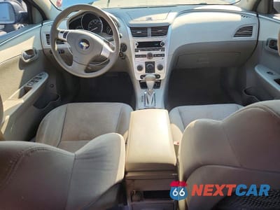 Zdjęcie 8 z 13 samochodu: 2010 CHEVROLET MALIBU LS VIN:1G1ZB5EB6AF242338 - miniatura