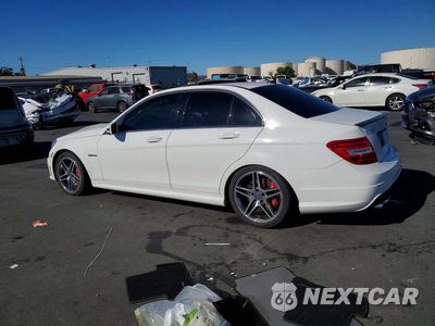 Drugie zdjęcie samochodu z przodu: 2013 MERCEDES-BENZ C 63 AMG VIN:WDDGF7HB0DA845433 - miniatura