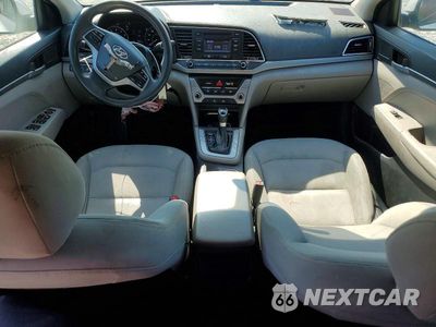 Zdjęcie 8 z 12 samochodu: 2017 HYUNDAI ELANTRA SE VIN:5NPD74LF3HH096760 - miniatura