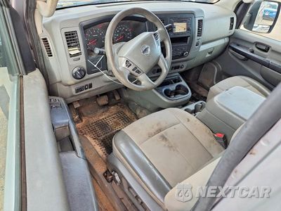 Zdjęcie 8 z 13 samochodu: 2012 NISSAN NV 2500 HD S VIN:1N6AF0LY9CN110599 - miniatura