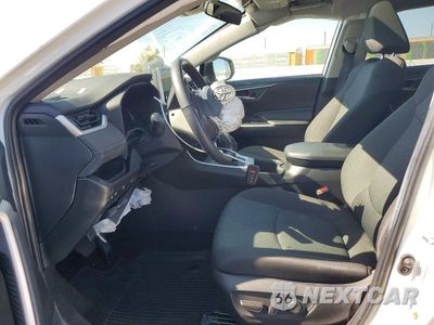 Zdjęcie 7 z 13 samochodu: 2024 TOYOTA RAV4 XLE VIN:2T3W1RFVXRW302404 - miniatura