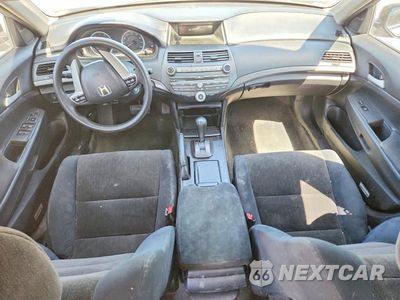 Zdjęcie 8 z 12 samochodu: 2010 HONDA ACCORD LXP VIN:1HGCP2F45AA179597 - miniatura