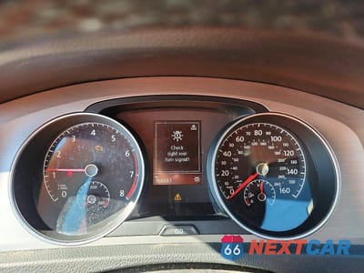 Zdjęcie 9 z 12 samochodu: 2016 VOLKSWAGEN GOLF SPORTWAGEN S VIN:3VWC17AU6GM516050 - miniatura