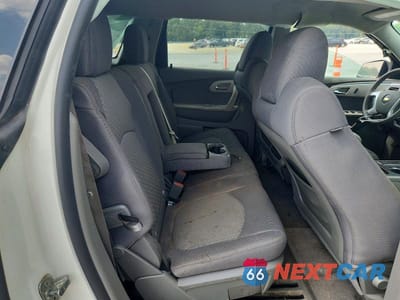 Zdjęcie 11 z 13 samochodu: 2012 CHEVROLET TRAVERSE LS VIN:1GNKREED9CJ385510 - miniatura