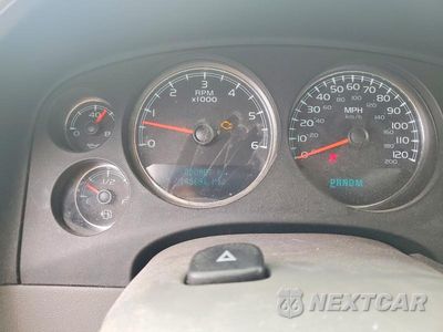 Zdjęcie 9 z 13 samochodu: 2009 CHEVROLET SUBURBAN K1500 LT VIN:1GNFK263X9R264361 - miniatura