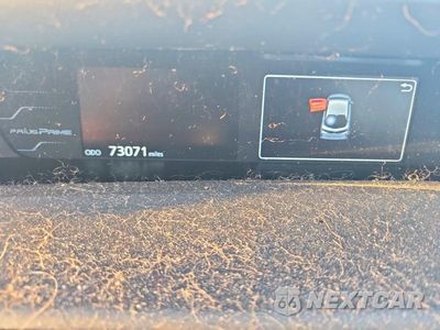 Zdjęcie 9 z 12 samochodu: 2019 TOYOTA PRIUS PRIME PLUS VIN:JTDKARFP0K3112247 - miniatura