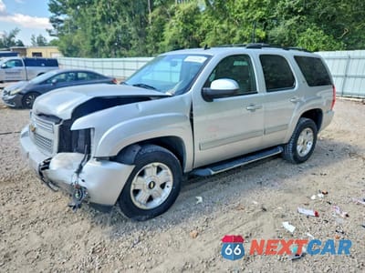 2010 CHEVROLET TAHOE K1500 LT 1GNUKBE05AR122065 - główne zdjęcie licytacji z USA - miniatura
