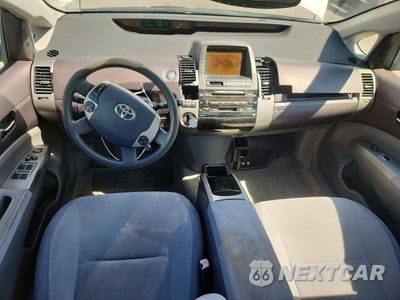Zdjęcie 8 z 12 samochodu: 2005 TOYOTA PRIUS BASE VIN:JTDKB20U453078644 - miniatura
