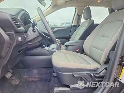 Zdjęcie 7 z 12 samochodu: 2020 FORD ESCAPE S VIN:1FMCU0F66LUC04405 - miniatura