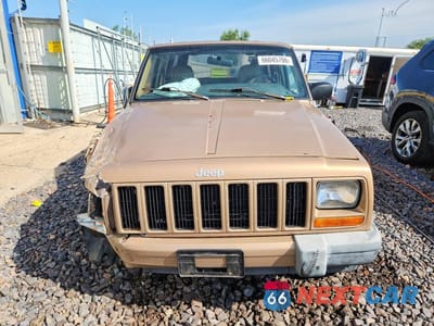 Piąte zdjęcie samochodu w środku: 2000 JEEP CHEROKEE SPORT VIN:1J4FF48S8YL181875 - miniatura