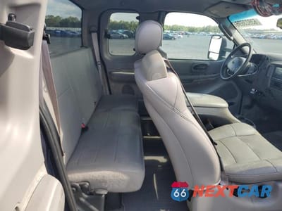 Zdjęcie 10 z 12 samochodu: 2002 FORD F150 VIN:1FTRX17L82NB11412 - miniatura