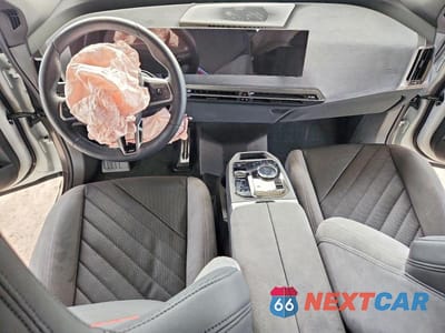 Zdjęcie 8 z 13 samochodu: 2026 BMW IX XDRIVE60 VIN:WB553CF04TCV07276 - miniatura