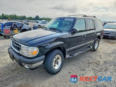 2000 FORD EXPLORER XLT 1FMZU73E2YZA15906 - główne zdjęcie licytacji z USA - miniatura