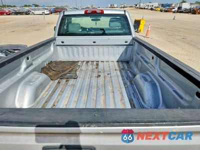 Zdjęcie 10 z 12 samochodu: 2016 CHEVROLET SILVERADO C1500 VIN:1GCNCNEH2GZ314764 - miniatura