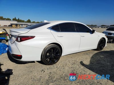 Trzecie zdjęcie samochodu z tyłu: 2022 LEXUS ES 300H F SPORT VIN:58AGA1C17NU020837 - miniatura