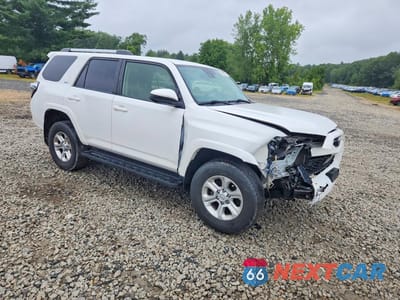 Czwarte zdjęcie samochodu z boku: 2022 TOYOTA 4RUNNER SR5 VIN:JTEMU5JR7N5990005 - miniatura
