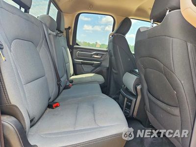 Zdjęcie 10 z 12 samochodu: 2020 RAM 1500 BIG HORN/LONE STAR VIN:1C6SRFBT4LN418567 - miniatura