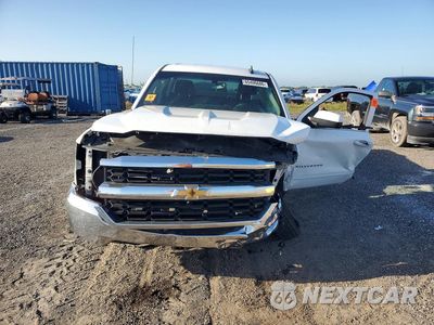 Piąte zdjęcie samochodu w środku: 2019 CHEVROLET SILVERADO LD C1500 LT VIN:2GCRCPEC2K1117290 - miniatura