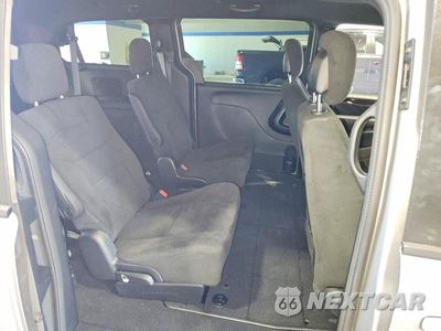 Zdjęcie 11 z 14 samochodu: 2016 DODGE GRAND CARAVAN SE VIN:2C4RDGBG6GR400384 - miniatura