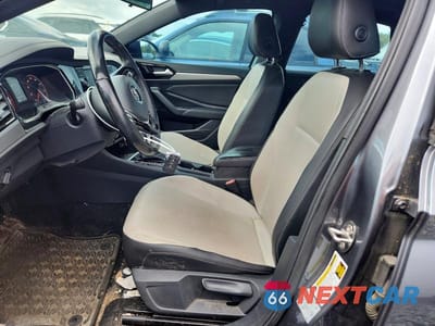 Zdjęcie 7 z 12 samochodu: 2019 VOLKSWAGEN JETTA S VIN:3VWC57BUXKM081531 - miniatura