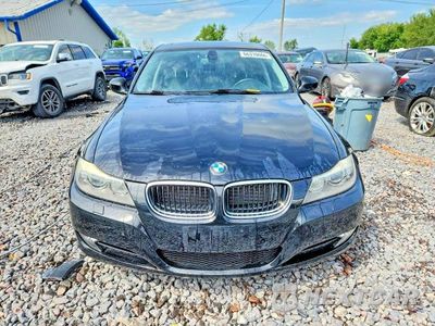 Piąte zdjęcie samochodu w środku: 2010 BMW 328 XI VIN:WBAPK7C5XAA461711 - miniatura
