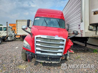 Piąte zdjęcie samochodu w środku: 2019 FREIGHTLINER CASCADIA 126 SEMI TRUCK VIN:3AKJHHDR2KSKF3612 - miniatura