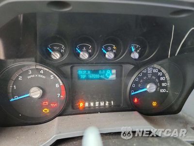 Zdjęcie 9 z 12 samochodu: 2016 FORD F250 SUPER DUTY VIN:1FTBF2B68GEA10308 - miniatura