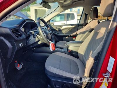 Zdjęcie 7 z 13 samochodu: 2022 FORD ESCAPE SE VIN:1FMCU9G66NUA03545 - miniatura