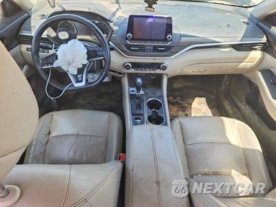 Zdjęcie 8 z 12 samochodu: 2019 NISSAN ALTIMA SL VIN:1N4BL4EV3KC181646 - miniatura