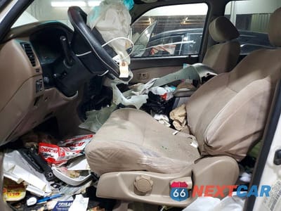 Zdjęcie 7 z 14 samochodu: 2001 TOYOTA 4RUNNER SR5 VIN:JT3HN86R710347274 - miniatura