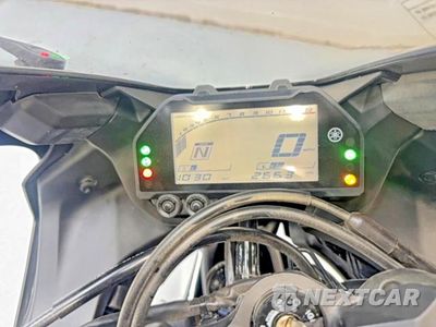 Zdjęcie 8 z 10 samochodu: 2023 YAMAHA YZFR3 A VIN:MH3RH18Y3PK011414 - miniatura
