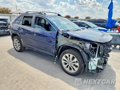 Czwarte zdjęcie samochodu z boku: 2021 TOYOTA RAV4 XLE PREMIUM VIN:2T3C1RFV6MW154392 - miniatura
