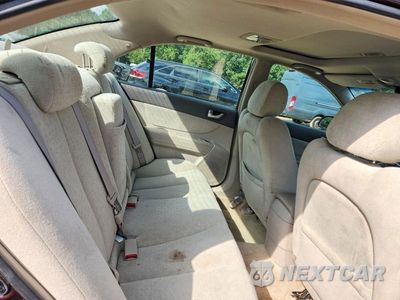 Zdjęcie 10 z 13 samochodu: 2007 HYUNDAI SONATA SE VIN:5NPEU46F76H042349 - miniatura