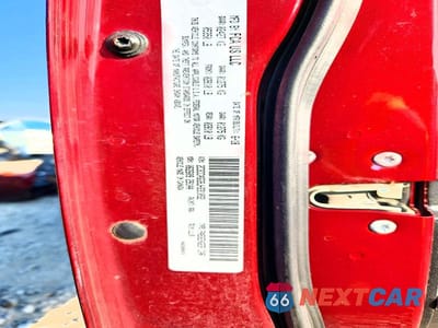 Zdjęcie 13 z 13 samochodu: 2018 CHRYSLER 300 S VIN:2C3CCAGG9JH331092 - miniatura