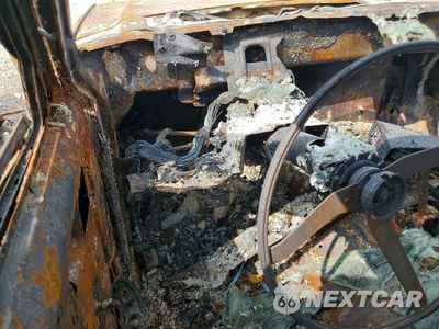 Zdjęcie 9 z 12 samochodu: 1994 JEEP CHEROKEE SE VIN:1J4FT28S3RL110002 - miniatura