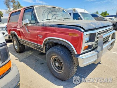 Czwarte zdjęcie samochodu z boku: 1982 FORD BRONCO U100 VIN:1FMEU15G0CLA58520 - miniatura