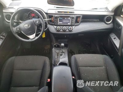 Zdjęcie 8 z 12 samochodu: 2016 TOYOTA RAV4 LE VIN:JTMZFREV9GJ099565 - miniatura
