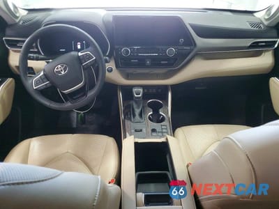 Zdjęcie 8 z 14 samochodu: 2025 TOYOTA HIGHLANDER HYBRID LIMITED VIN:5TDXBRCH0SS664104 - miniatura