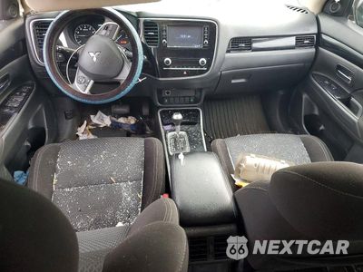 Zdjęcie 8 z 13 samochodu: 2020 MITSUBISHI OUTLANDER SE VIN:JA4AZ3A38LZ047176 - miniatura