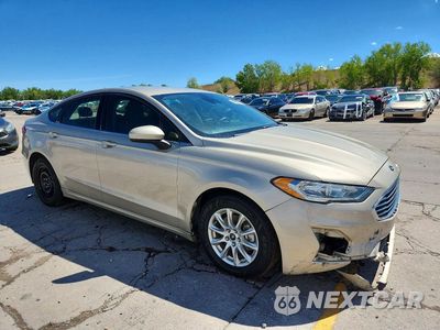 Czwarte zdjęcie samochodu z boku: 2019 FORD FUSION SE VIN:3FA6P0T99KR251236 - miniatura
