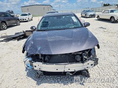 Piąte zdjęcie samochodu w środku: 2022 TOYOTA CAMRY HYBRID SE VIN:4T1G31AK0NU598985 - miniatura