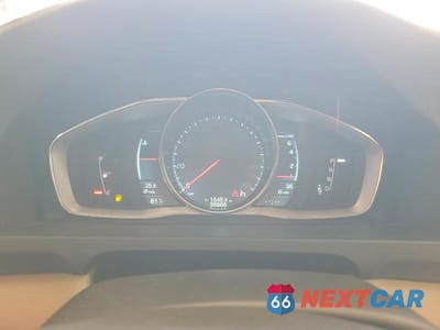 Zdjęcie 9 z 13 samochodu: 2015 VOLVO V60 PREMIER VIN:YV140MEB4F1207572 - miniatura