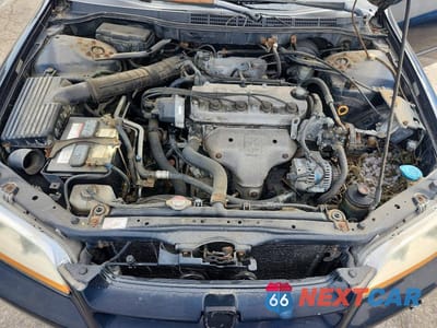 Zdjęcie 11 z 12 samochodu: 2000 HONDA ACCORD LX VIN:1HGCG5640YA033801 - miniatura