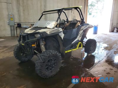 Drugie zdjęcie samochodu z przodu: 2015 POLARIS RZR 1000 XP UTILITY VEHICLE VIN:4XAVDE99XFB315546 - miniatura